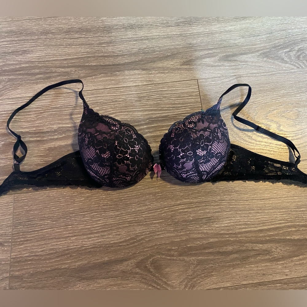 Victoria’s Secret 34B Dream Angels Bra